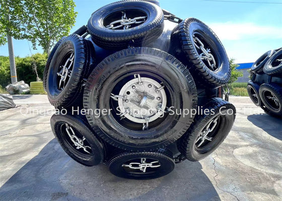 Kalite Yüksek Performanslı Pnömatik Kauçuk Çamurluk ISO17357 Sertifikalı Yokohama Tipi Fabrika