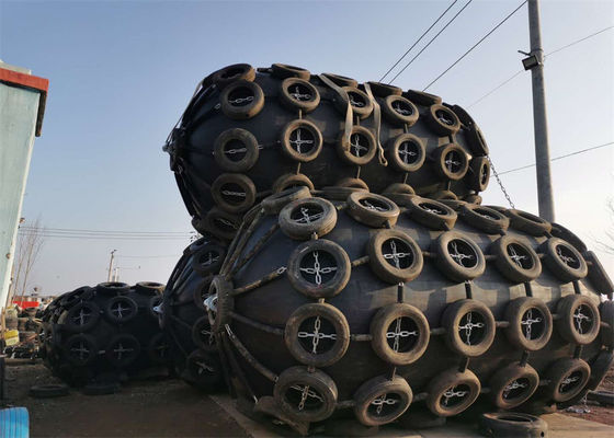 Kalite Deniz Yüzer 3.3x6.5m STS Operasyonu Pnömatik Kauçuk Çamurluk Fabrika