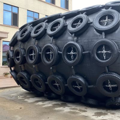 Kalite ISO17357 Inflatable Rubber Fender 50kpa-80kpa for Ship Docking Fabrika