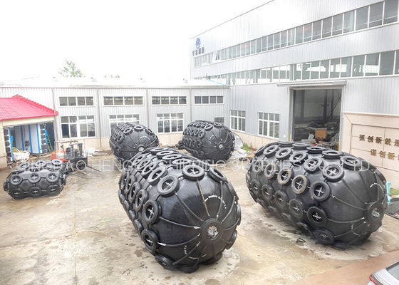 Kalite Siyah Deniz Pnömatik Kauçuk Fender ISO17357 Sertifikalı 80Kpa Fabrika