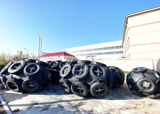 Kalite 50kpa Pnömatik Kauçuk Fender Boyutu ve Performans Gereksinimleri Fabrika