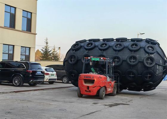 Kalite Özel Pnömatik Kauçuk Fender Doğal Yokohama Gemi Kauçuk Fender Fabrika