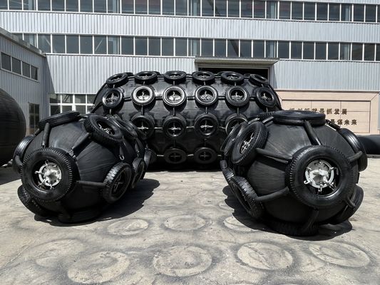 Kalite Kolay Uyumlu Silindir Yüzen Pnömatik Kauçuk Fenders Jetty Koruma Fabrika