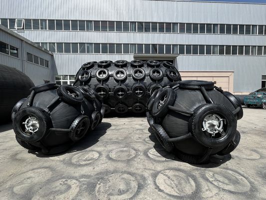Kalite 2 Yıllık Garanti Özel Yüksek Performanslı Kauçuk Deniz Pnömatik Fender Fabrika
