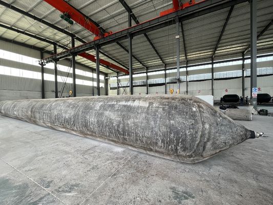 Kalite 0.2-0.4Mpa Yüksek Basınçlı Silindrik Deniz Hava Yastıkları Gemi Başlatma için Fabrika