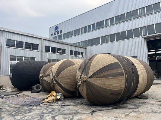Kalite 0.05MPa/ 0.08MPa Denizli Kauçuk Fender, Mükemmel Şok Emme Kapasitesi ve Sling Tipi Fabrika