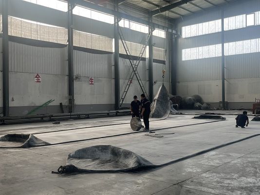 Kalite Gemi kurtarma ve kaldırma çantası için özel deniz lastik hava yastığı Fabrika
