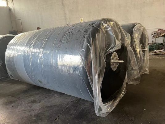Kalite Değerli ISO17357 Sıcak Galvanizli Köpük Fender 15 Yıllıktan Fazla Yaşam Süresi Fabrika