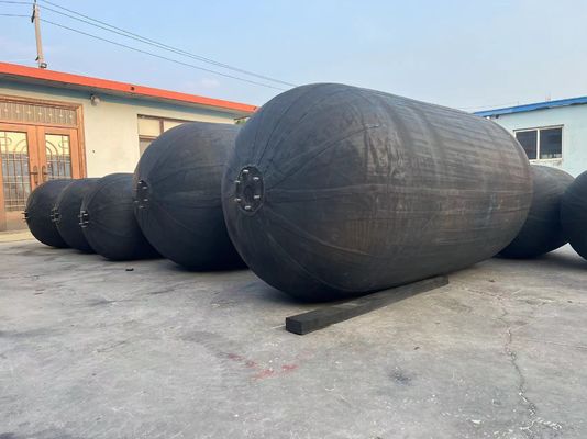 Kalite Yokohama Marine Fenders Kauçuk ve SS Gemi ve Deniz Limanları için İyi Korozyon Direnci Fabrika