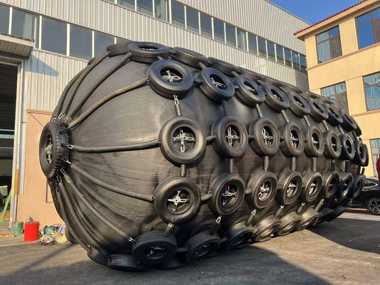 Kalite Ağır Güçlü 50Kpa Siyah Kauçuk Fender Fabrika
