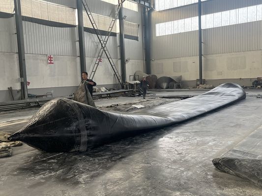 Kalite Inflatable Barge docking airbag pressure range 0.2-0.4Mpa designed to provide safe protection during barge mooring and docking Fabrika