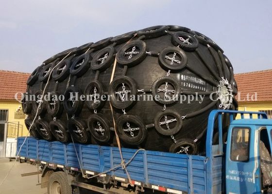 Kalite Tekneler gemiler gemiler için sönük ve katlanabilir yüzen şişme deniz kauçuk çamurluk Fabrika