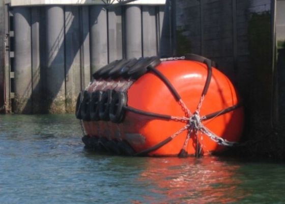 Kalite ISO 17357 Certified EVA Foam Filled Fender with Customizable Density 70-110kg/m³ and 0.5m-4.8m Diameter for Marine Use Fabrika