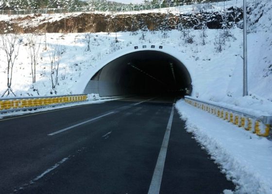 Kalite Sıcak Satış BV Onay Rulo Bariyer Sistemi / Çin'de Yapılan Güvenlik Rolling Bariyer / Otoyol Korkulukları Fabrika