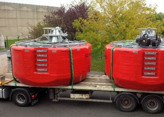 Kalite Renkli Gemi Bağlama Şamandıraları Dış Poliüre Kaplamalı Deniz Seyir Şamandıraları Fabrika