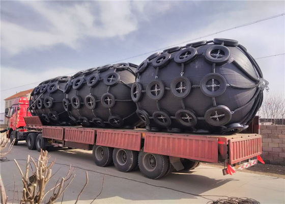 Kalite Tersane için Q235 Galvanizli Flanşlı Şişme Bot Çamurluklar Yüksek Dayanıklılık Fabrika