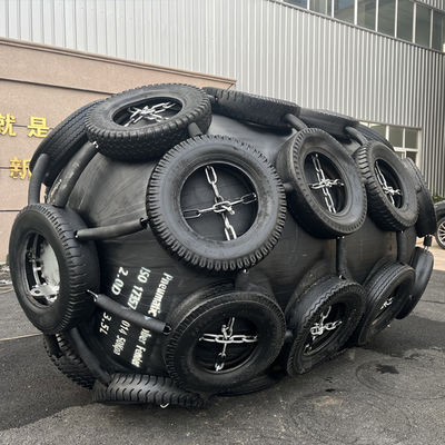 Kalite ISO 17357 Certified Natural Rubber Pneumatic Fender with 50Kpa Working Pressure for Marine Safety Fabrika