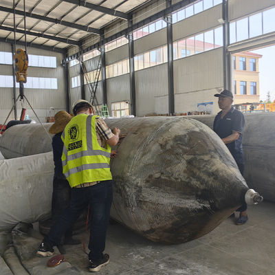 Kalite Deniz Kaldırma Tekne İskelesi Pnömatik Şişirilebilir Gemi Fırlatma Kauçuk Hava Yastığı Fabrika