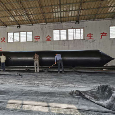 Kalite Gemi kaldırma rıhtımı için özel boyutlu deniz lastik hava yastığı Fabrika