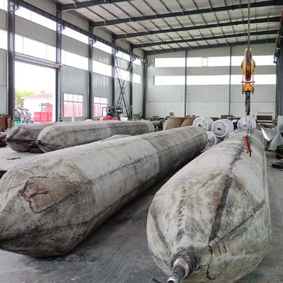 Kalite Deniz Rıhtımı Taşımacılığı İçin Ağır Hizmet Tipi Şişme Deniz Kauçuk Hava Yastıkları Fabrika