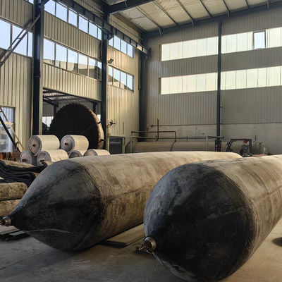 Kalite ISO 14409 Yumuşak ve Kontrol Edilen Başlatma İçin Şişilebilir Gemi Başlatma Hava Yastıkları Fabrika