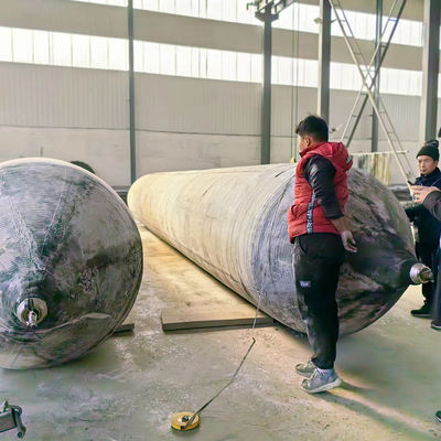 Kalite ISO 14409 Yumuşak ve Kontrol Edilen Başlatma İçin Şişilebilir Gemi Başlatma Hava Yastıkları Fabrika