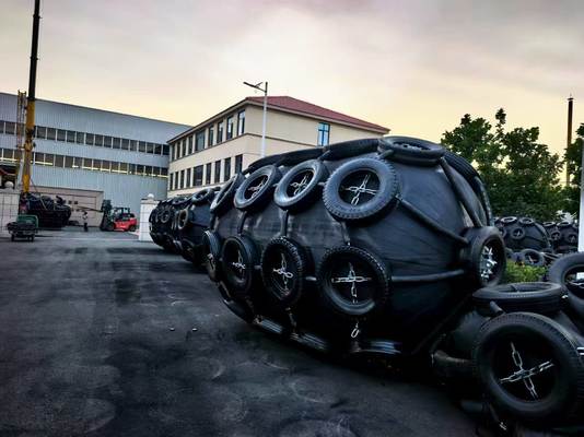 Kalite Deniz Açıklarındaki Büyük Çaplı Çelik Yüzer Bağlama Şamandırası Fabrika