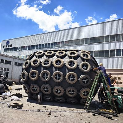 Kalite Denizcilik Güvenliği ve Gemi Limanı için Pnömatik Kauçuk Fender Fabrika