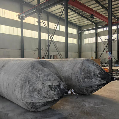 Kalite 0.8-3 M Çap ve 4-25 M Uzunlukta Hızlı Hava Beslemesi İçin Entegre Şişirme Hortumu Bağlantılı Deniz Lastik Hava Yastığı Fabrika