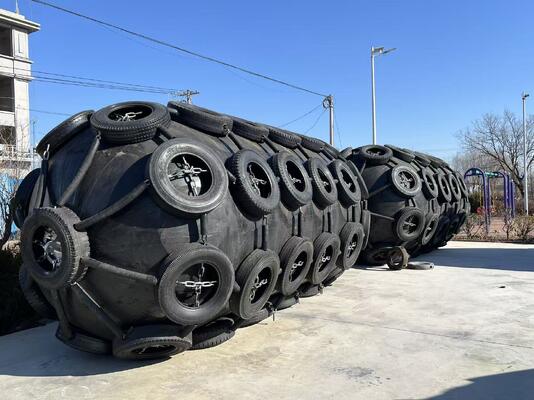 Kalite Gemi Tekne Limanı Dökme Yüzen Şişme Kauçuk Fender Fabrika
