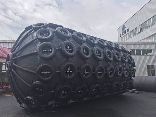 Kalite High Strength Pneumatic Rubber Fender Inflatable Design for Large Tankers Bulk Carriers and Floating Marine Applications Fabrika