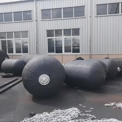 Kalite Heavy Duty Pneumatic Rubber Fender Inflatable Yokohama Type Fender for Protection of Large Oil Tankers and Gas Carriers Fabrika