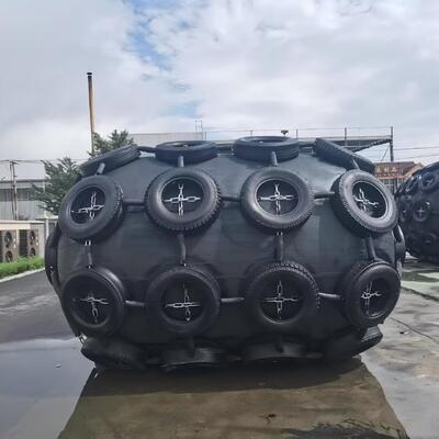 Kalite Heavy Duty Pneumatic Rubber Fender Inflatable Yokohama Type Fender for Protection of Large Oil Tankers and Gas Carriers Fabrika