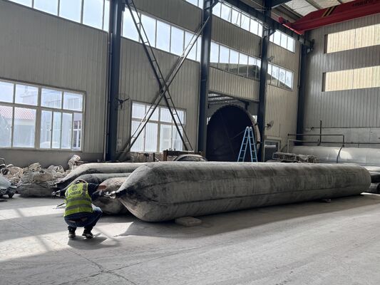 Kalite Anti Corrosion Marine Rubber Airbag for Long Term Saltwater Service with 0.8-3 M Diameter Fabrika