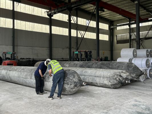 Kalite Marine Rubber Airbag with Rapid Inflation Manifold for Simultaneous Multi Unit Operation in 0.8-3 M Diameter Fabrika