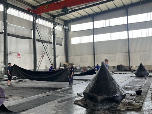 Kalite Marine Rubber Airbag with High Grip Surface Pattern for Stable Shipyard Positioning in 0.8-3 M Diameter and 4-25 M Length Fabrika