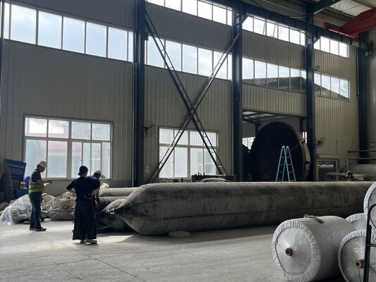 Kalite Marine Rubber Airbag with Stainless Steel Mounting Hardware for Corrosion Free Installation Fabrika