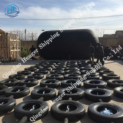 Kalite 24 Ay Garanti ile Dayanıklı Doğal Deniz Kauçuk Çamurluk Kauçuk Dock Çamurluk Fabrika