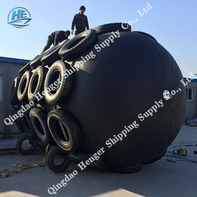 Kalite 50KPa / 80Kpa ISO 17357 Deniz Kauçuk Çamurluk Yokohama Gemi Şamandıra Çamurlukları Fabrika