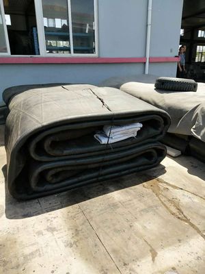 Kalite Gemi Fırlatma 0.17MPa Şişme Deniz Kauçuk Hava Yastığı Fabrika