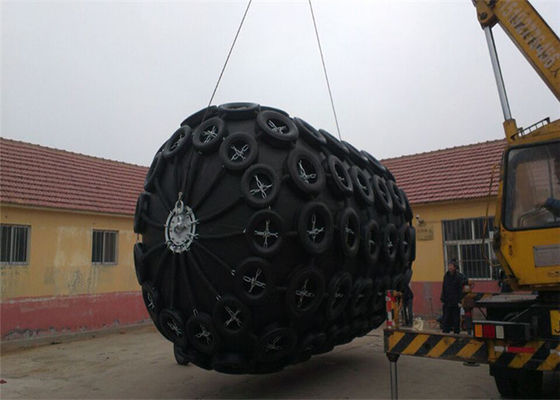 Kalite İskele ve Gemiler İçin Doğal Kauçuk Pnömatik Deniz Çamurluk Dayanıklı 0.05MPa ve 0.08MPa Fabrika