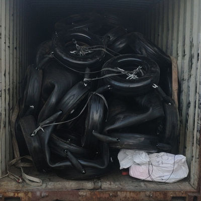 Kalite 50KPa / 80Kpa Deniz Tekne Çamurluk EVA Köpük Dolgulu Çamurluk Fabrika