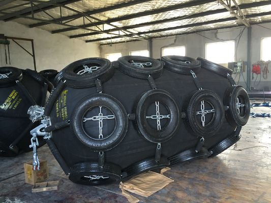 Kalite Yokohama Tipi Pnömatik Kauçuk Çamurluk Sönük Yokohama Dock Kauçuk Çamurluk Fabrika