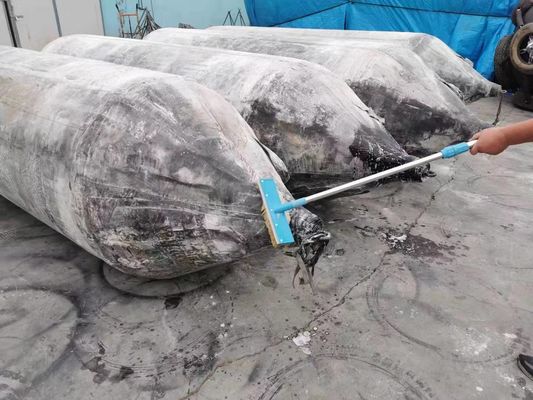 Kalite Kauçuk Küresel Gemi Hava Yastığı Başlatma Deniz Kaldırma Hava Yastığı 10 katman Fabrika