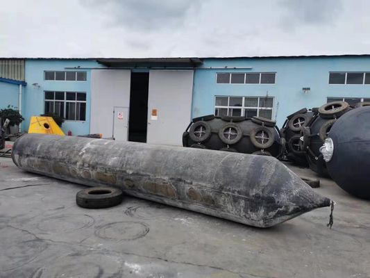 Kalite 1.5 * 14mtr Tekne Lansmanı İçin Deniz Kauçuk Hava Yastığı Fabrika