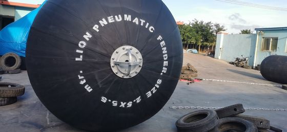 Kalite Pnömatik Yüzer Denizaltı Çamurluk Yokohama Pnömatik Kauçuk Çamurluk Fabrika