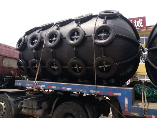 Kalite İp Ağlar Yüzer Pnömatik Kauçuk Çamurluklar Pnömatik Deniz Çamurluğu d Tipi Çamurluk Fabrika