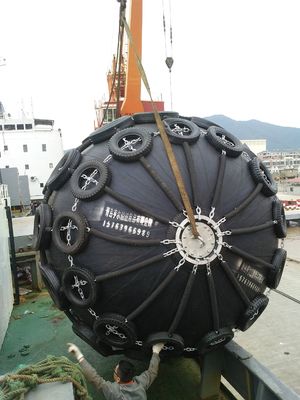 Kalite Net Tip Pnömatik Kauçuk D Çamurluk Kauçuk Denizcilik STD STS Fabrika