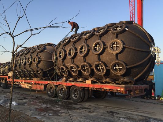 Kalite Halatlı Kauçuk Paspas Net Pnömatik Tekne Çamurluğu Pnömatik Kauçuk Çamurluklar Fabrika