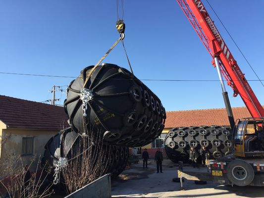 Kalite 50Kpa İç Basınçlı Deniz Kauçuk Çamurluk Pnömatik Kauçuk Çamurluk Fabrika